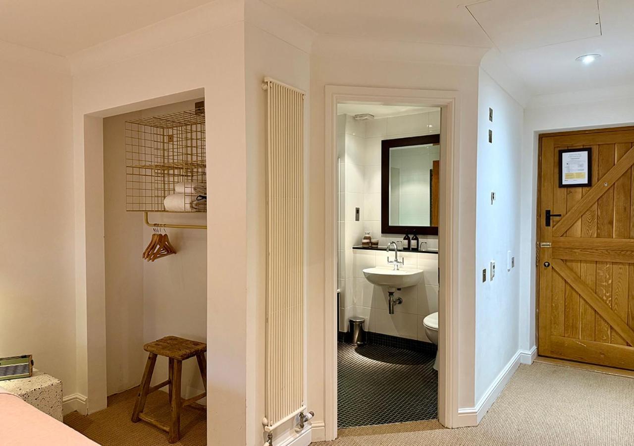 The Ridings At Theobalds Park Hotell Goff's Oak Eksteriør bilde